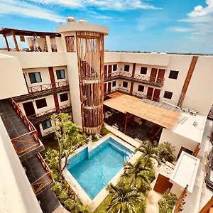 Punta Me Luxury Hotel