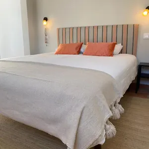 Casa Largo Do Poco Bed and breakfast